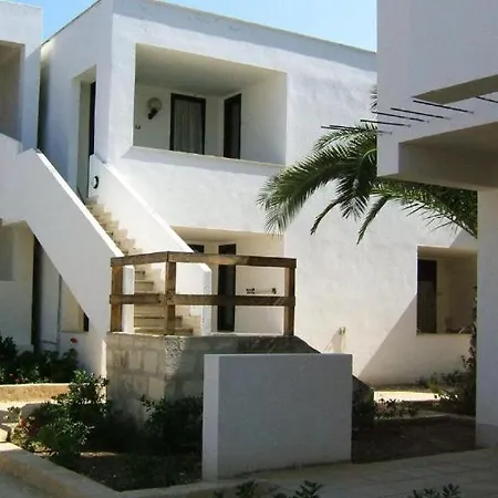Vieste Residence Διαμέρισμα *